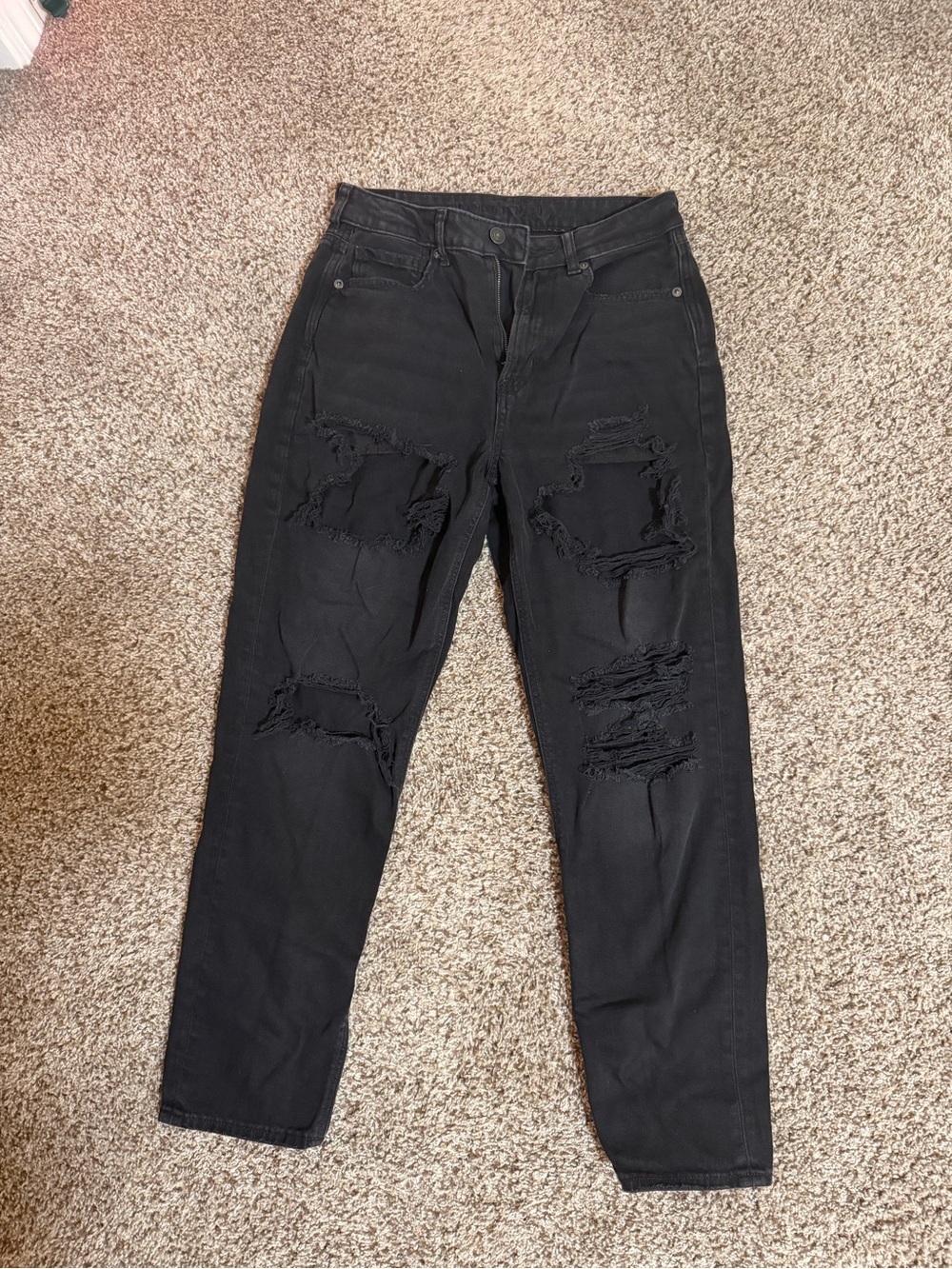 American Eagle Outfitters Black Distressed High-Rise Jeans